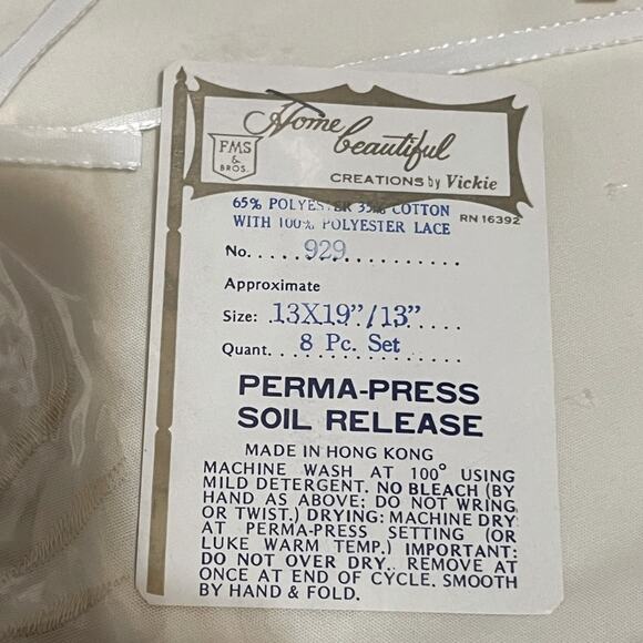 NWT Vintage placements and napkins from Home Beautiful Creations by Vicki - Picture 5 of 6